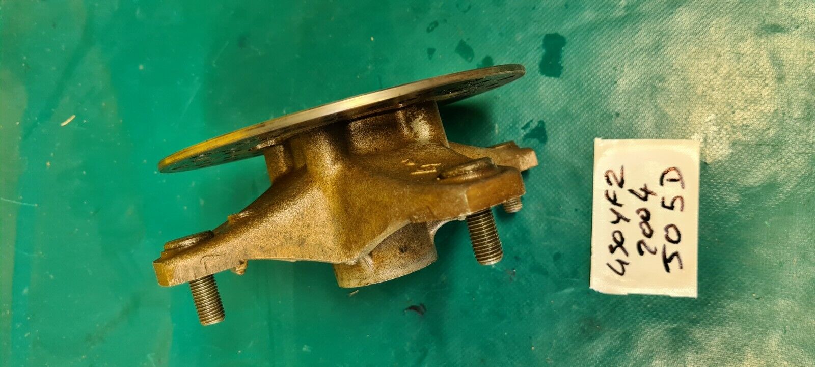 Moyeu étoile de roue avec disque droit 450 yfz 2004 voir photo (jo 5d )