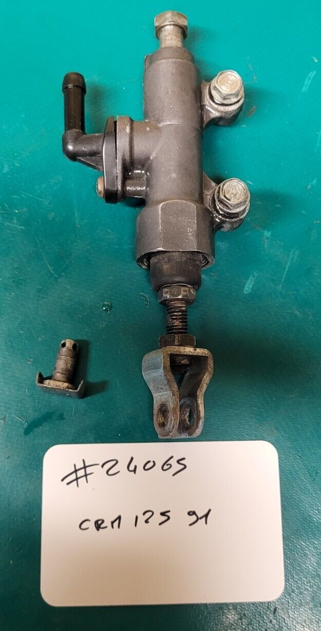 Maître Cylindre De Frein Arrière HONDA  125 CRM 1991 (24065 )