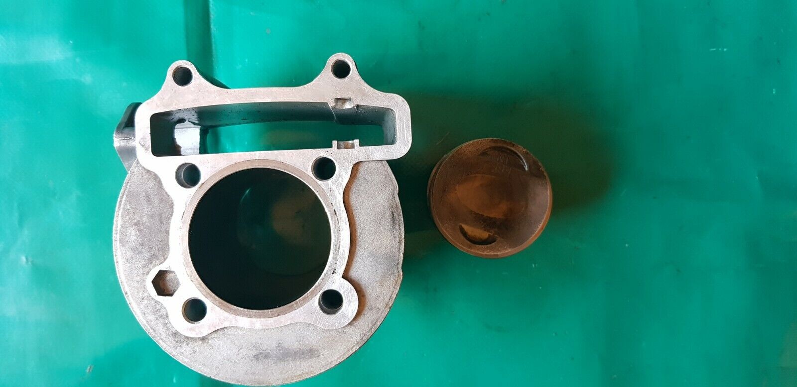Cylindre piston linhai HY 150 S 2011