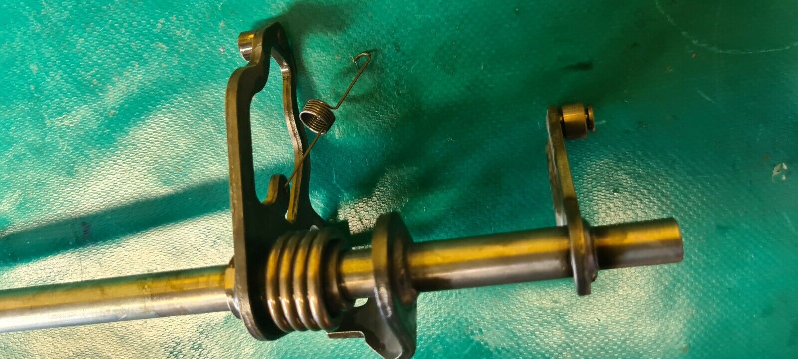 Arbre de sortie de boîte quad Honda 200 TRX sx 1988