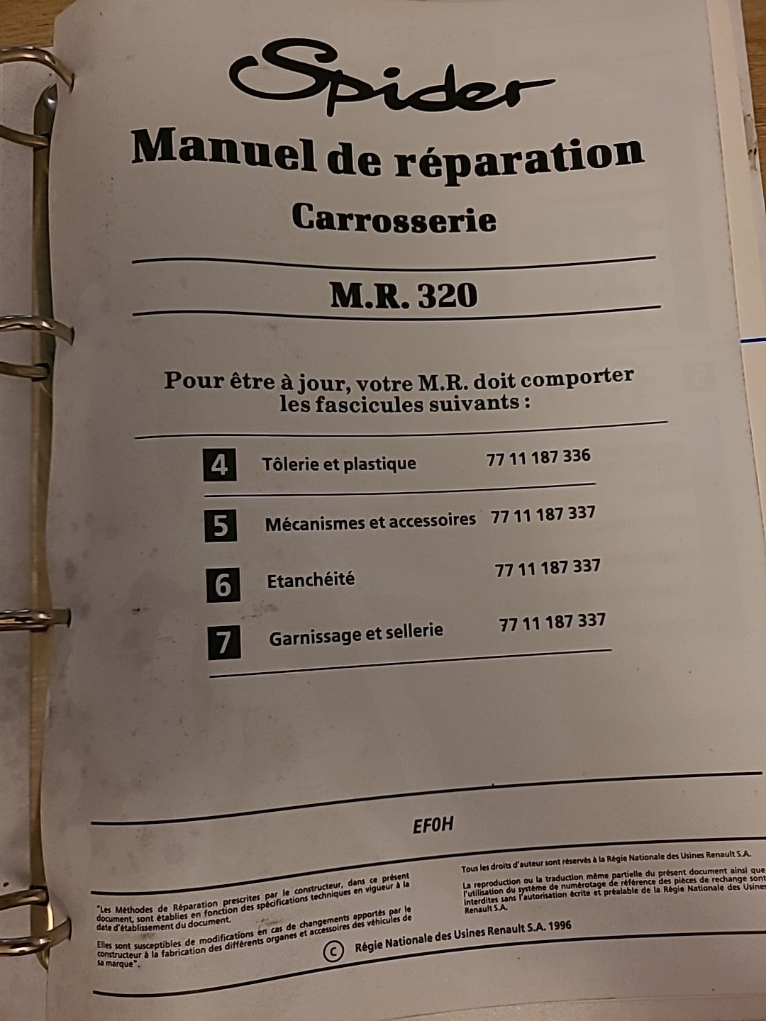 Classeur Collector MR320 SPIDER RENAULT 77 11 187 863 (Liv110)