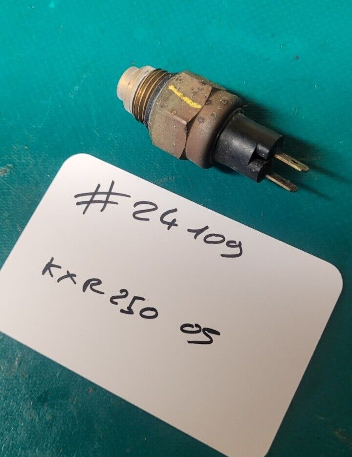 Sonde De Temperature Liquide De Refroidissement KYMCO 250 Kxr 05 (24109)