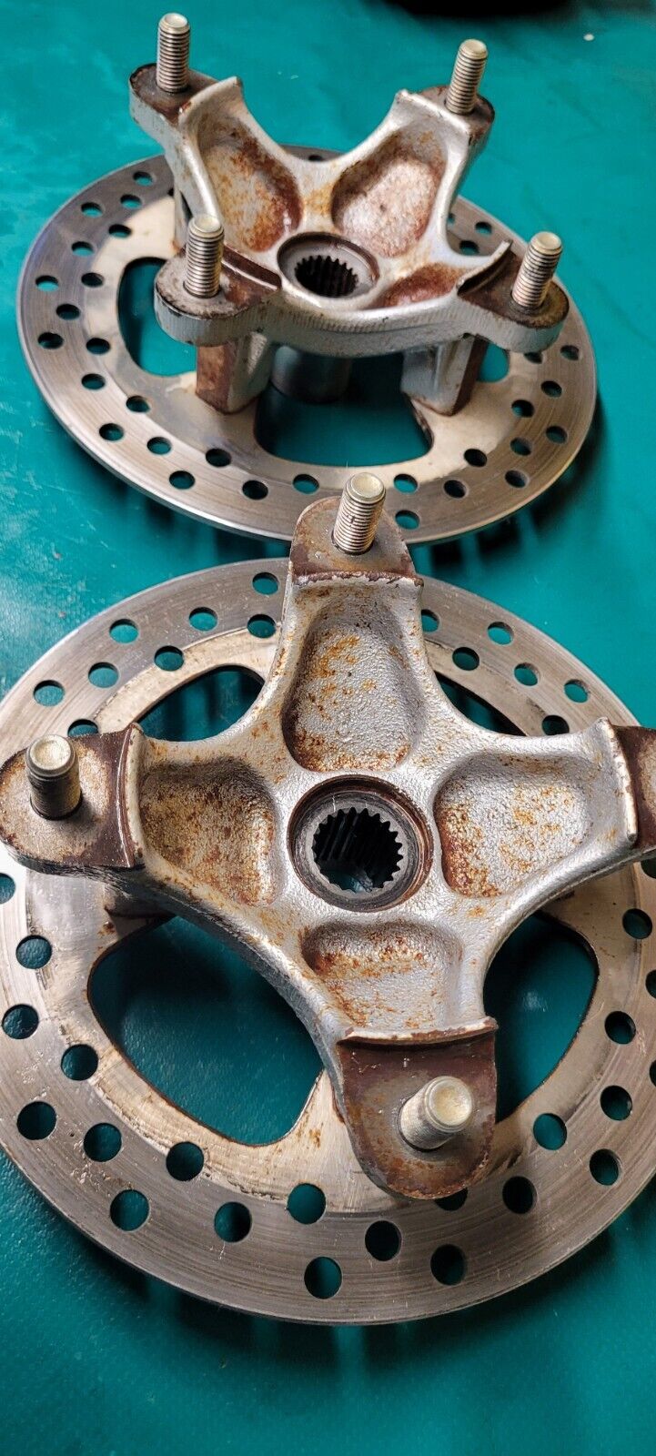 Étoiles de roues et disques avants KAWASAKI 650 KVF 2007
