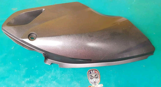 Cache Latéral Gauche (Légère Cassure Insignifiante) 600 Hornet 2007 (#24416 )