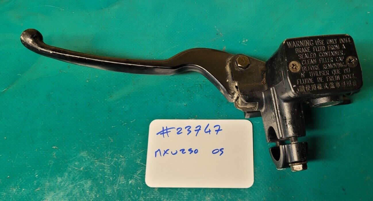 Maître Cylindre Levier De Frein Avant Gauche KYMCO 250 MXU 2005 (23747)