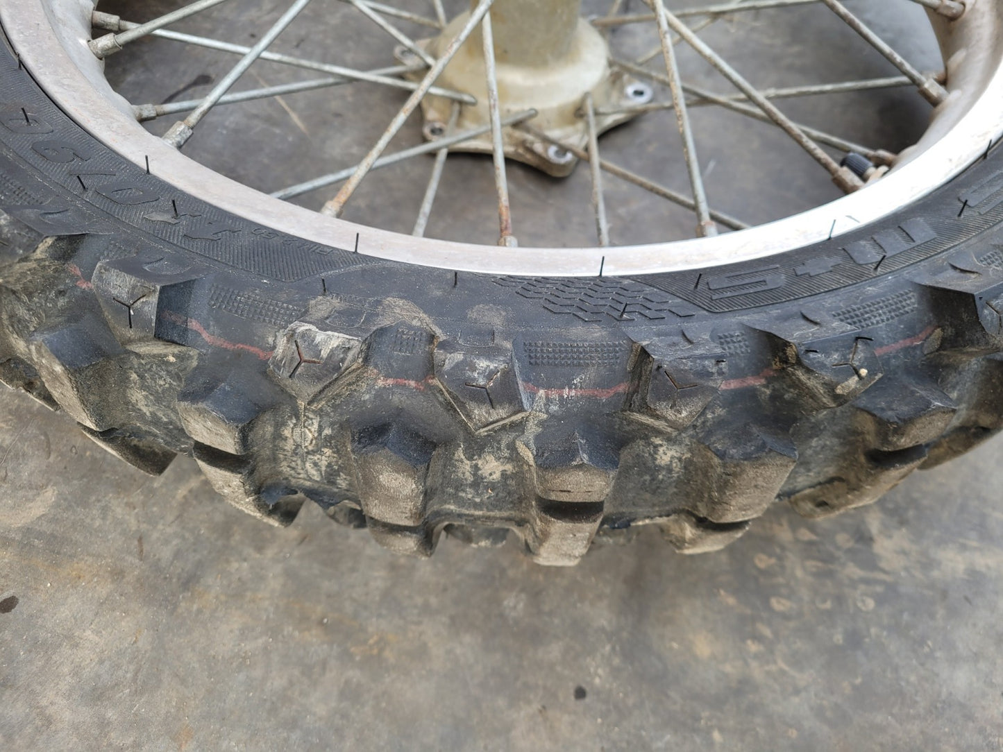 Roue Arriere Avec Pneu Ok Pour KTM 525 Sxf 2006 19pouces