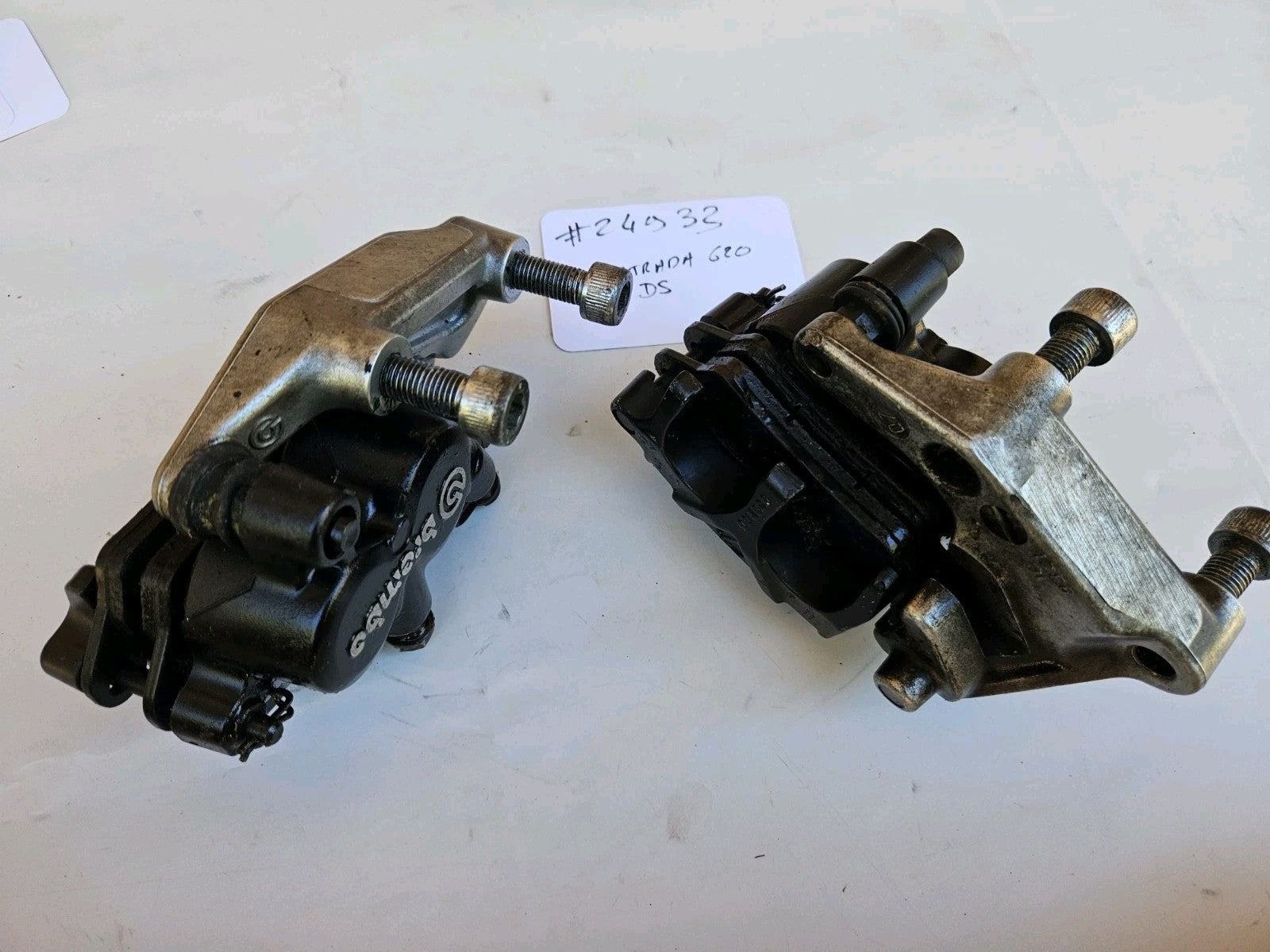 Paire D'étriers De Freins Brembo Ducati 620 Multistrada  (#24933)