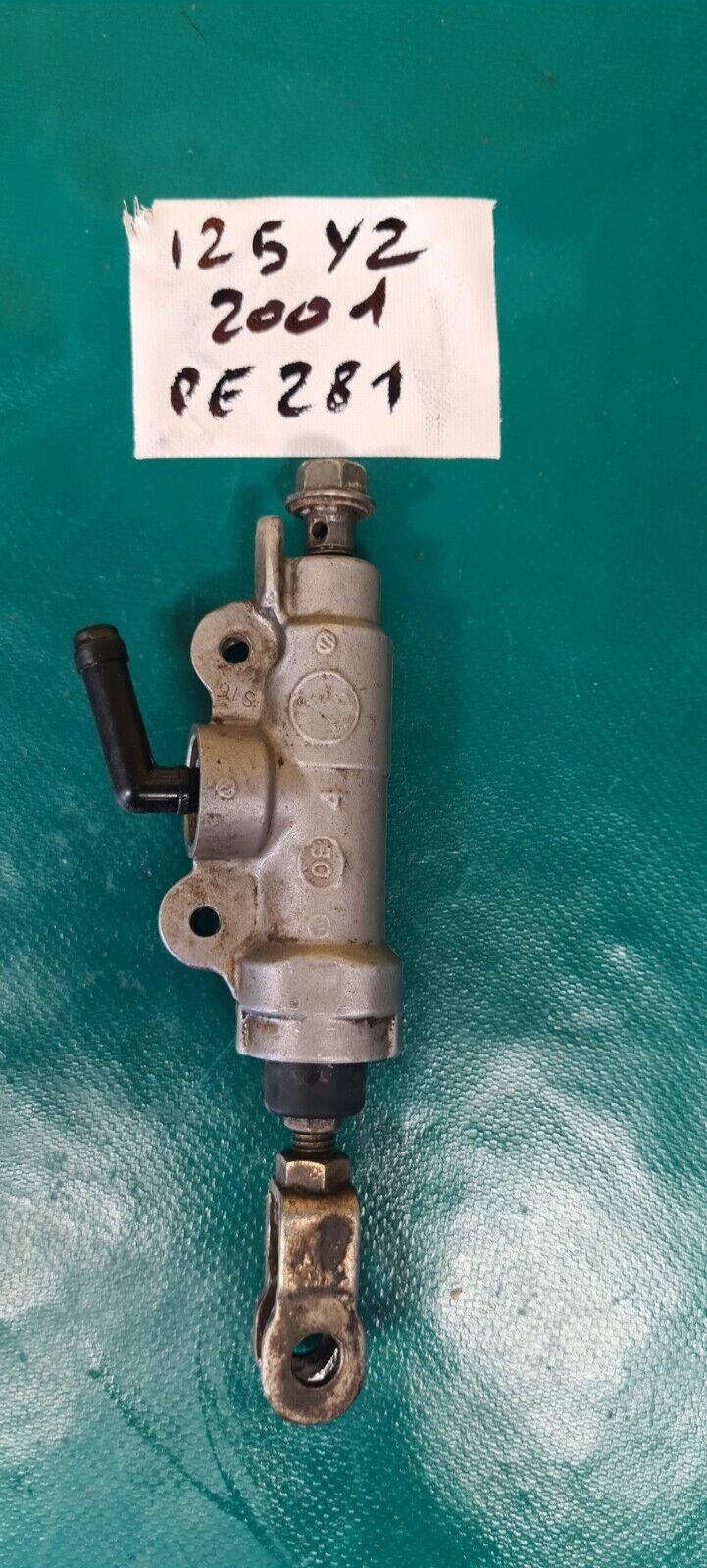 Maître cylindre frein arriere 125 yz 2001 yamaha (code PE281)