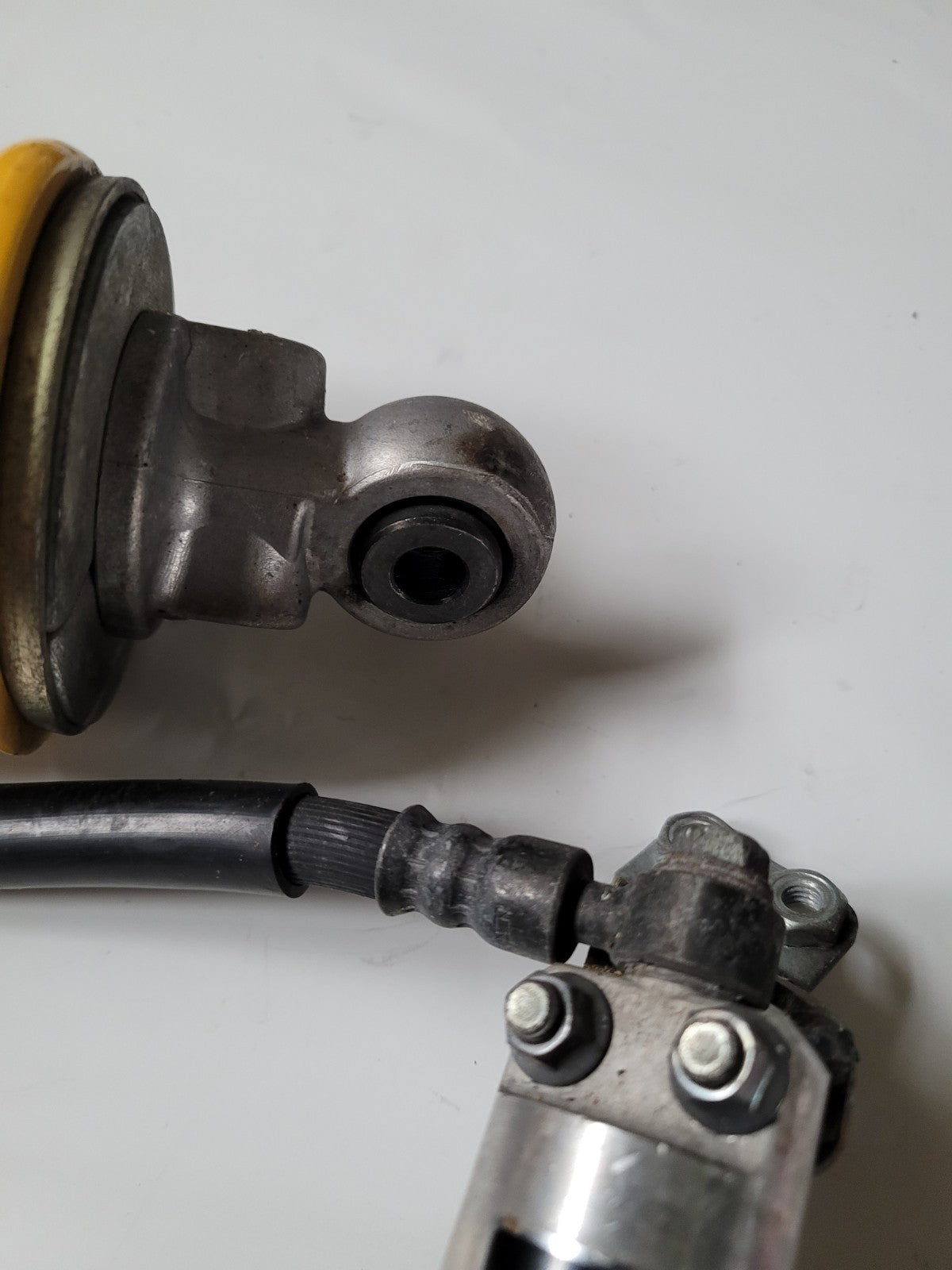 Amortisseur SHOWA ducati 620 Mustistrada(#24789)