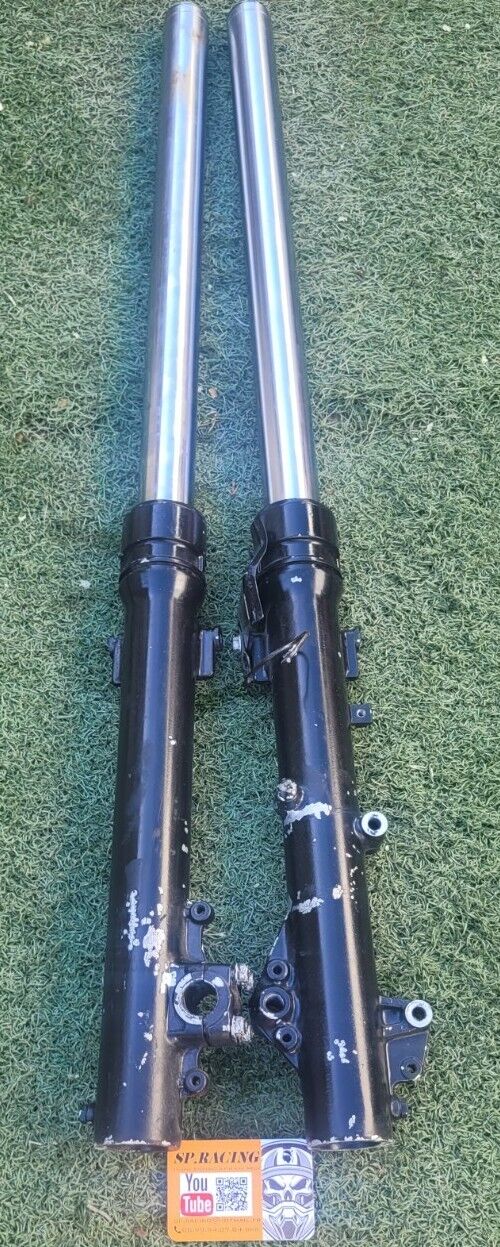 Fourche (Peinte En noir)  650 Dominator Rd02 E (23900)
