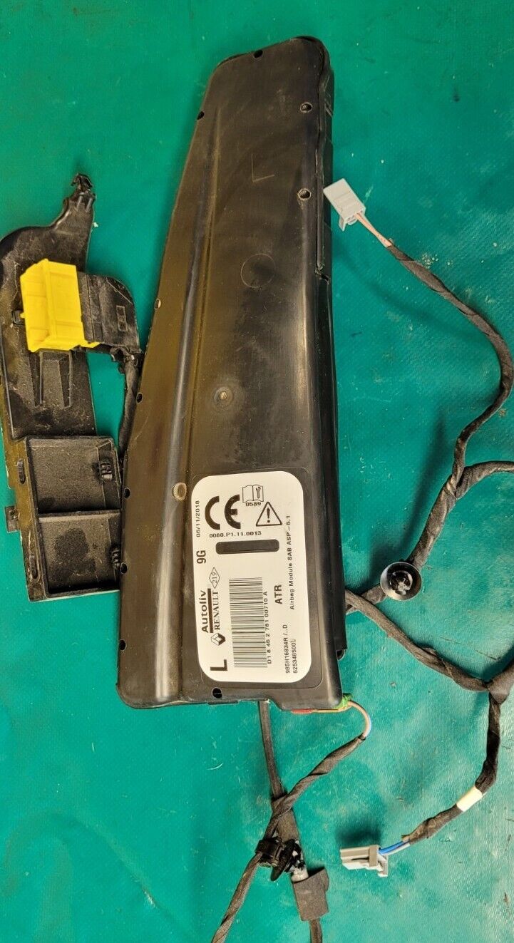 Renault clio 4 airbag de siege gauche voir ref  (Auto A)