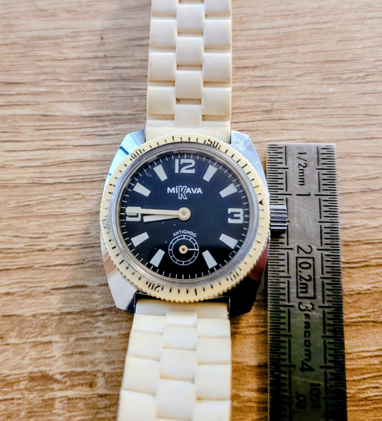 Montre plongeuse MIKAVA mécanique bracelet Alaska (Bij 1)