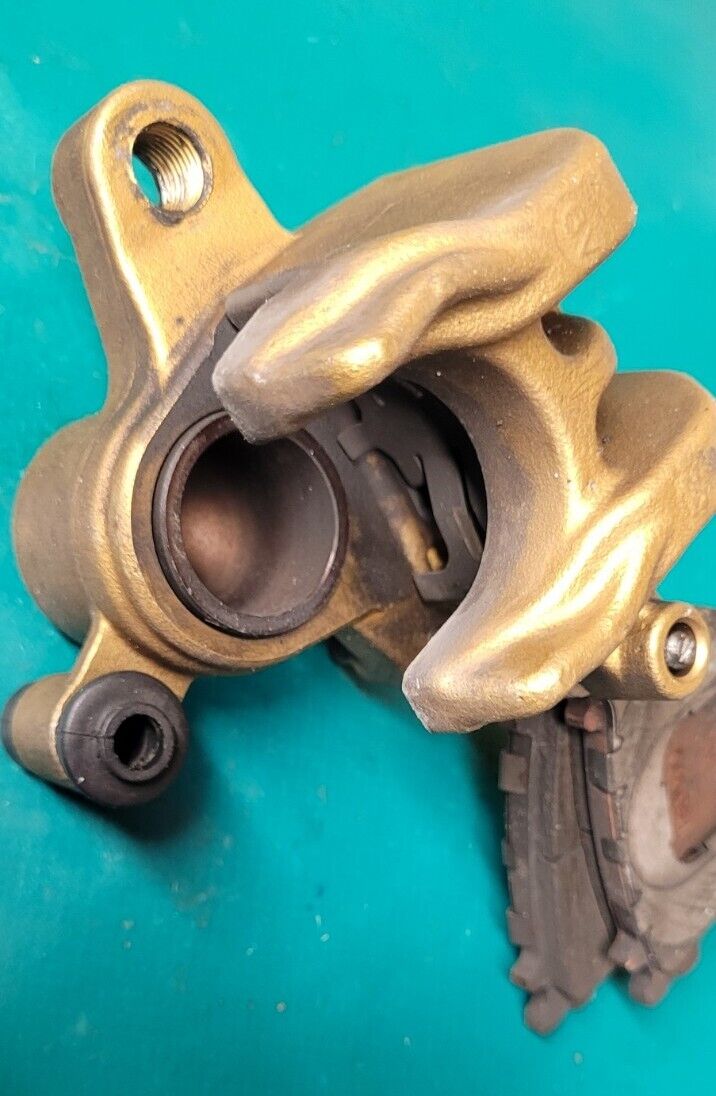 Étrier De Frein Arrière Nissin HONDA  600 Hornet 2007 Modele Injection (24166)