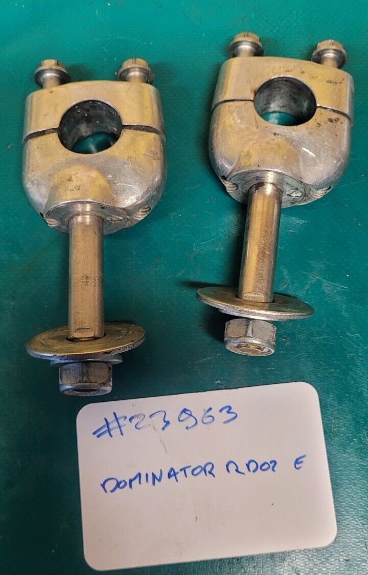 Pontets De Guidon 650 Dominator Rd02 E (23963 )