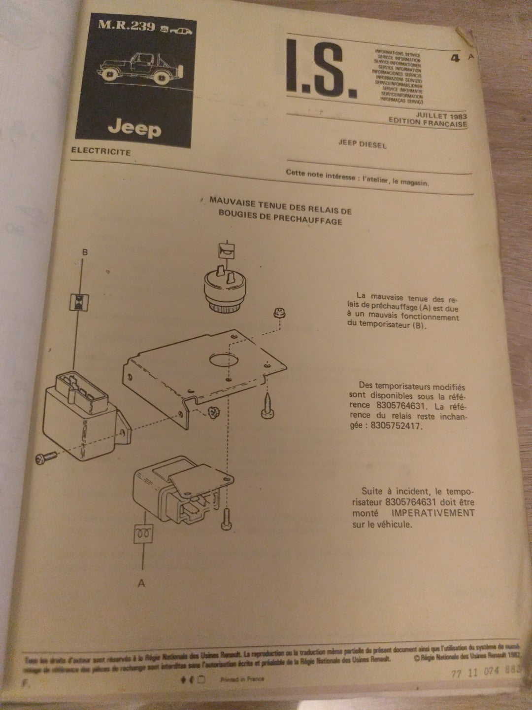 Collector Manuel De Réparation 1982 RENAULT JEEP Mr239 77 11 0 72 817 (Liv118)