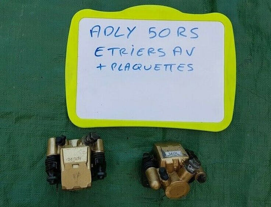 Etriers avants (la paire) + plaquettes 8EG27/9C327 169L ADLY 50 RS