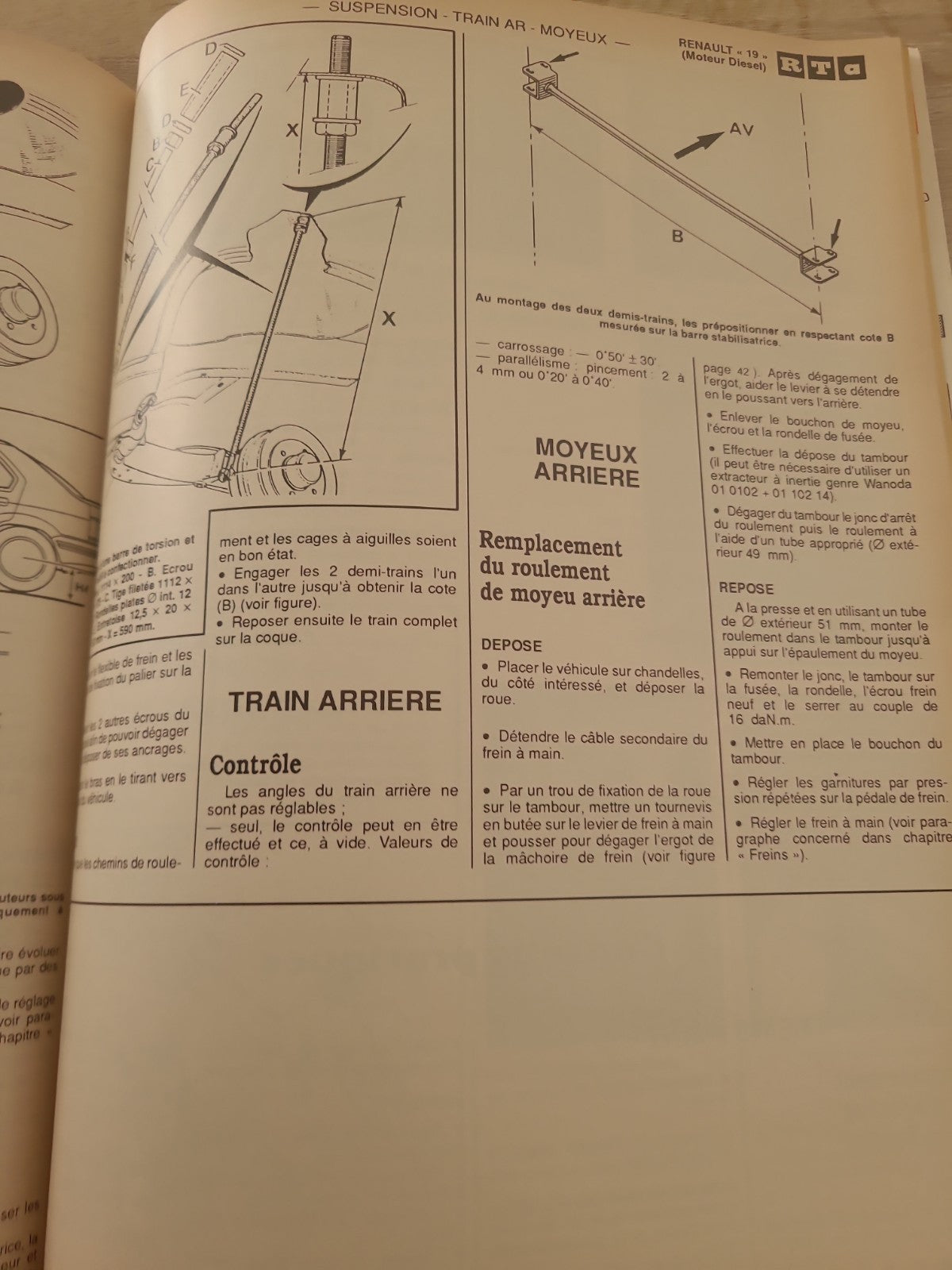RTA Revue Technique Automobile Renault 19 Diesel 1990 (Liv213)