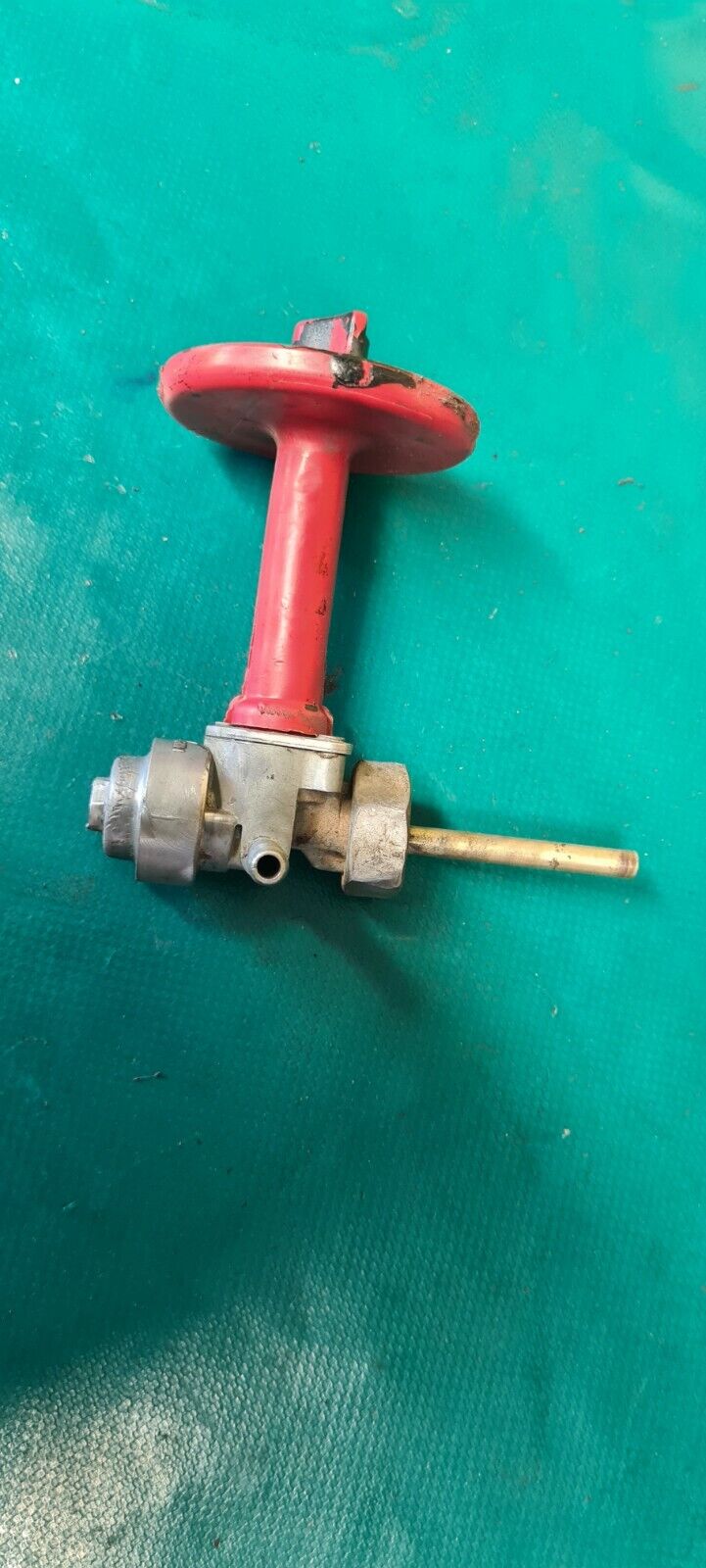 Robinet d'essence quad Honda 200 TRX sx 1988