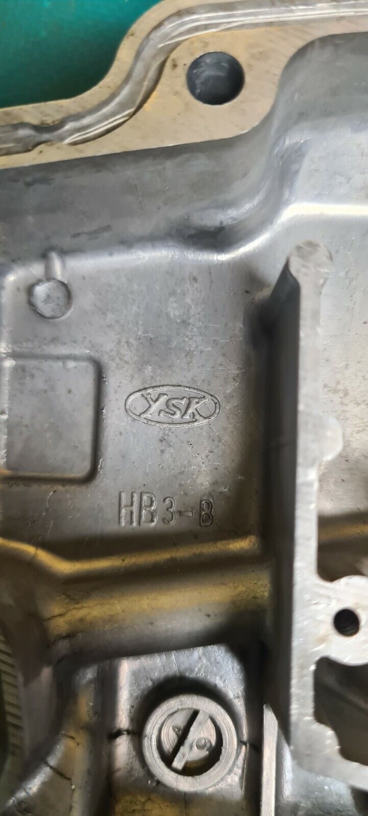 Carter couvre culasse quad Honda 200 TRX sx 1988