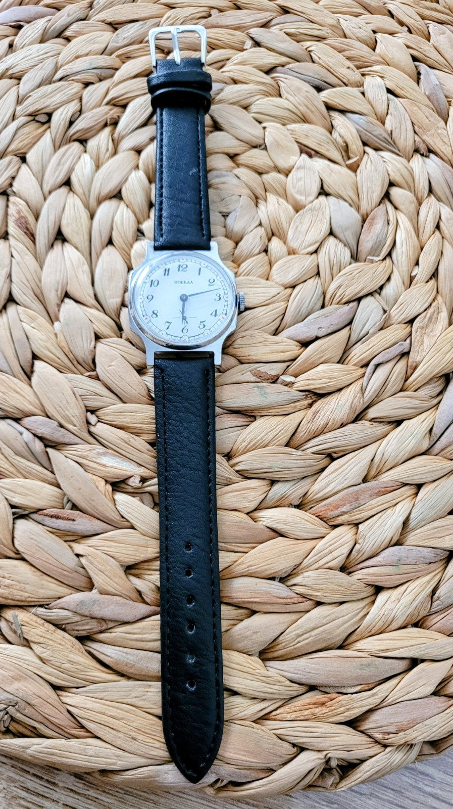 Montre mecanique POBEDA  ancienne soviétique, super collector (Bij 3)