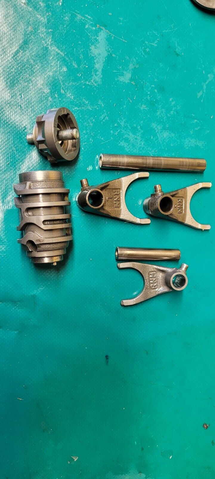 Kit fourchette de sélection+ barillet 250 CRF HONDA 2011