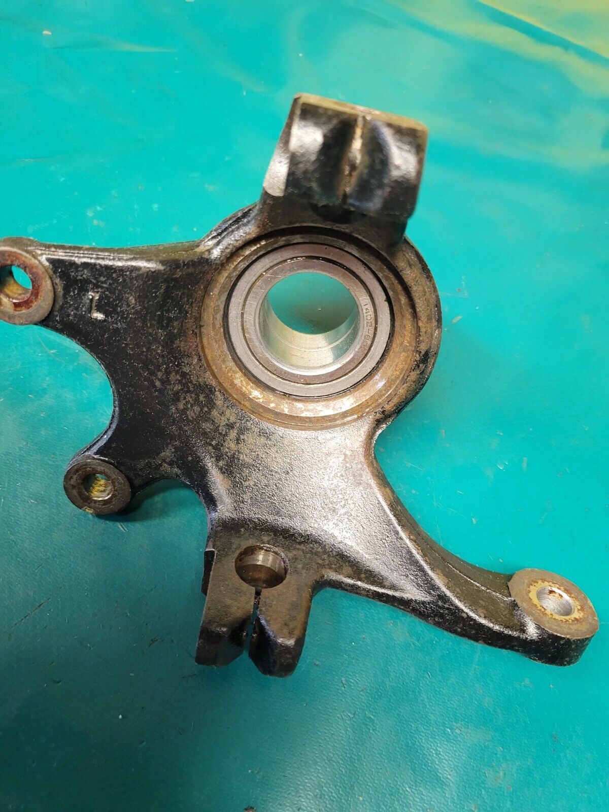 Moyeu Roue Porte Roulement Fusée Avant Gauche 500 MXU Greenline 2012 (R#23406)