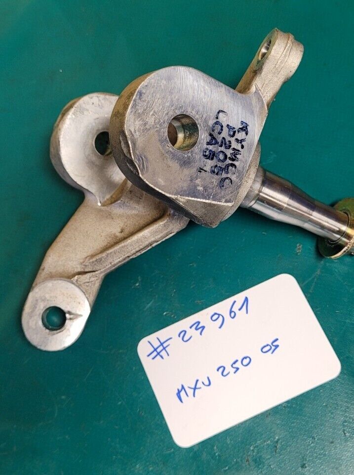 Moyeu Fusée De Roue Avant Gauche P205 Lca5L KYMCO 250 MXU 2005 (23661)