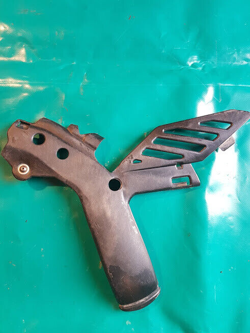 Protection de cadre plastique côté droit KTM 150 SX de 2010