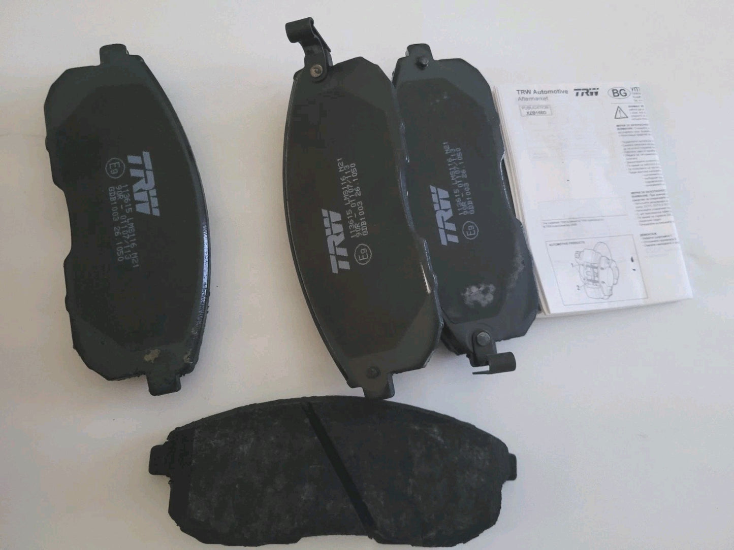 Jeu Plaquettes NEUF Av Infiniti Nissan 350z Suzuki 3322936410034 (#AUT279)