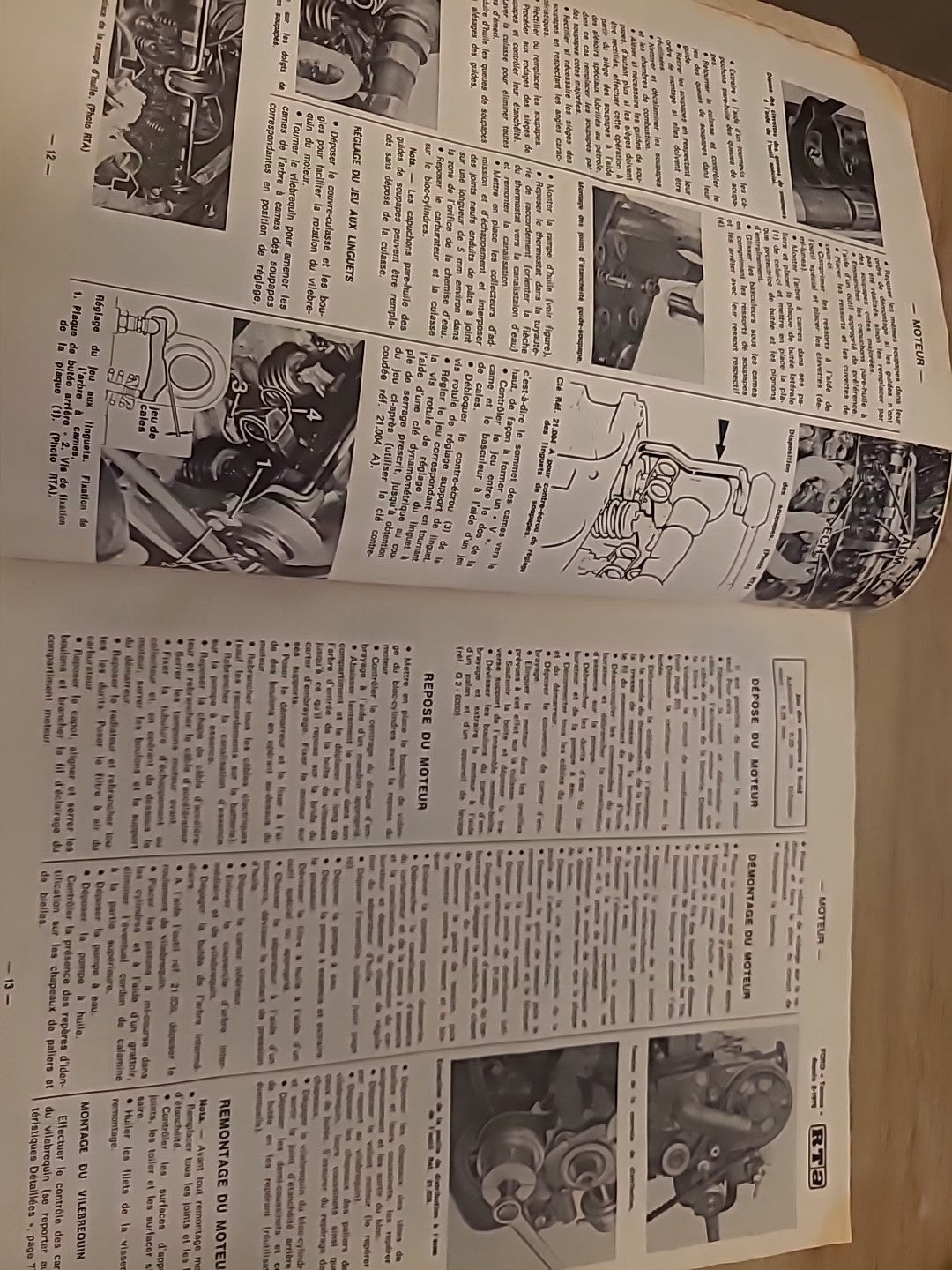 Revue Technique Auto Ford Taunus  RTA de 94 pages (Liv105)