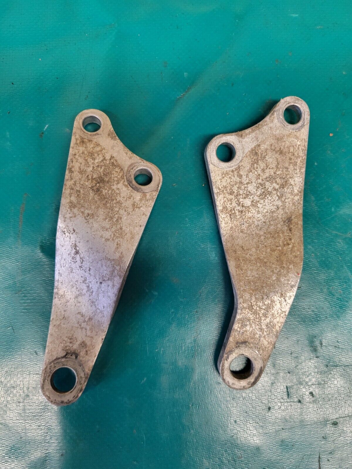 pattes support moteur Honda 250 CRF 2005 (#23551)