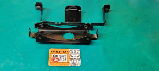 Support De Radiateur KYMCO 250 MXU 2005 (23672)