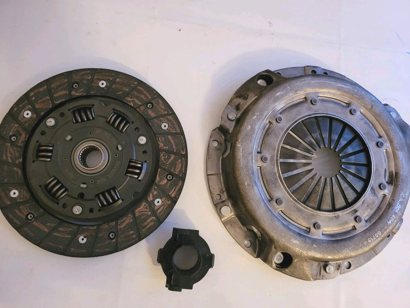 Kit Embrayage NEUF Renault Clio 2  Dacia Nissan 7711134823 (#AUT254)