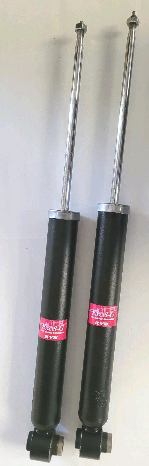 amortisseurs Arrieres NEUFS KYB Audi Seat 344807 (#AUT198)