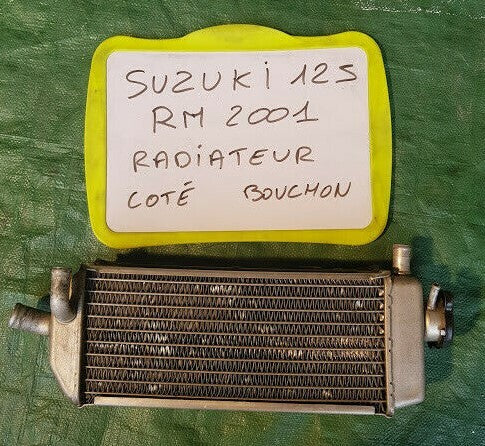 Radiateur côté bouchon SUZUKI RM 125 de 2001