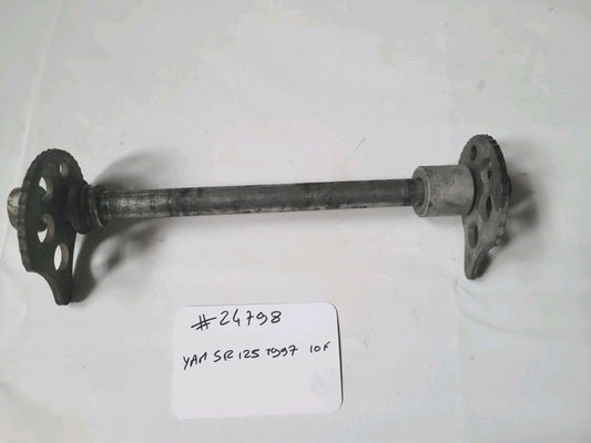 Axe De roue Arrière  125 YAMAHA SR 10f 1997 (#24798)