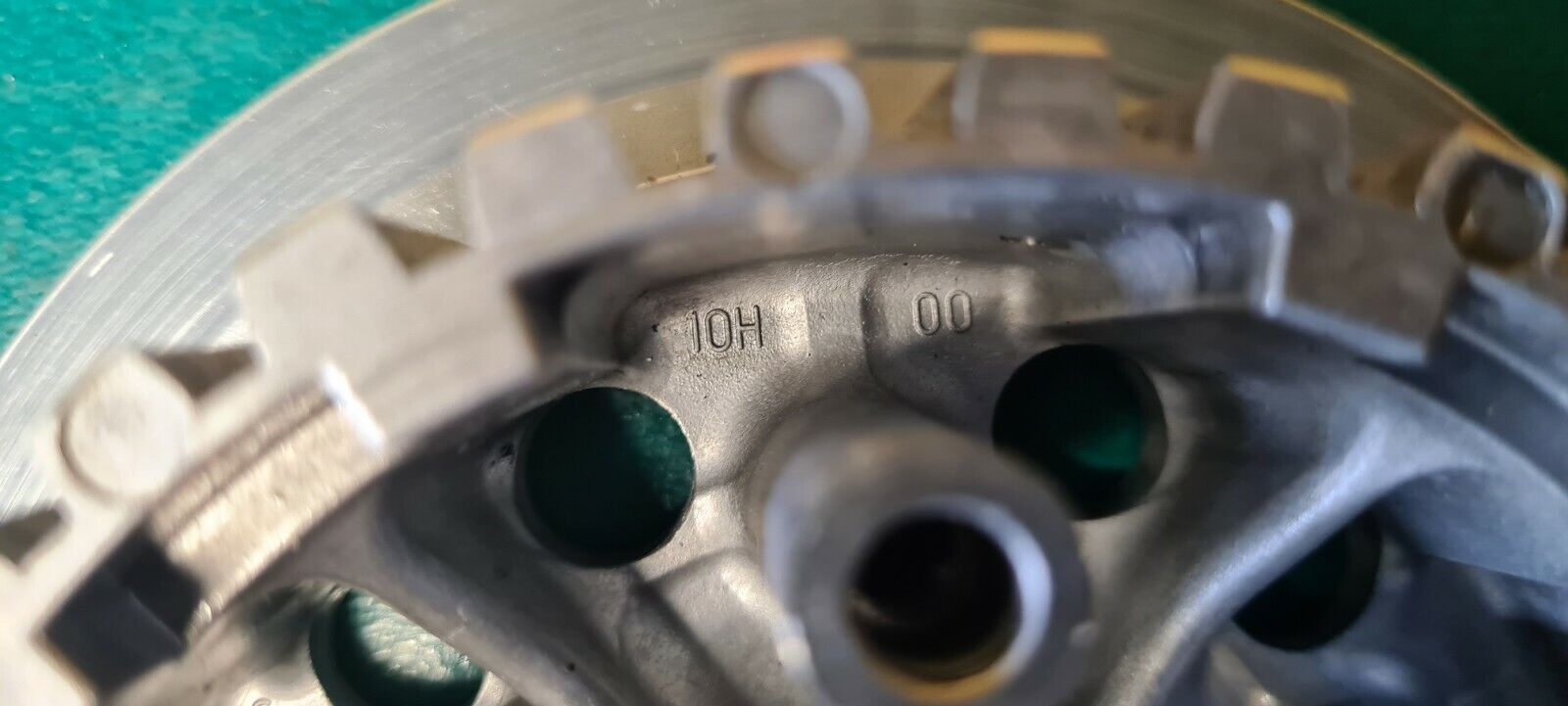 Noix d embrayage 250 Suzuki RMZ 2007