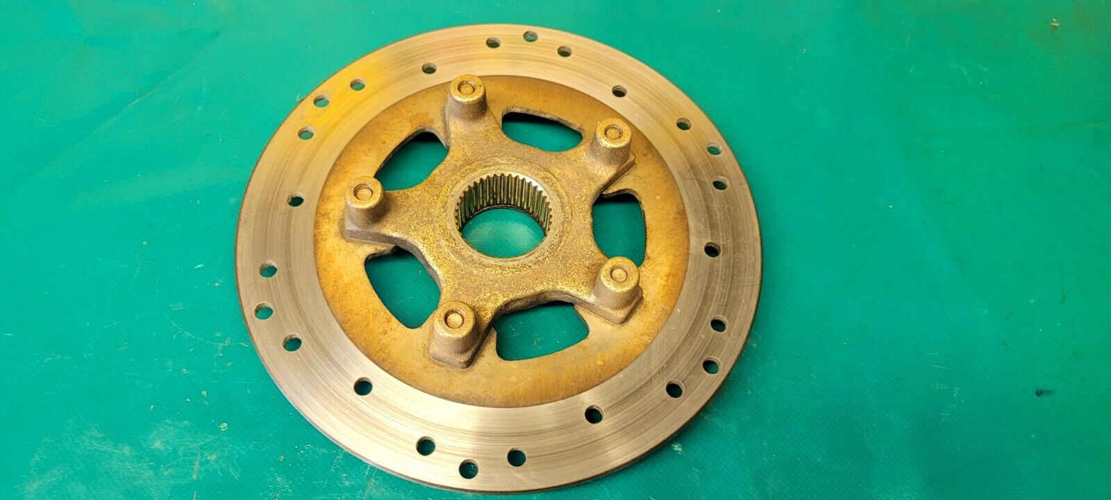 Porte disque  250 Kymco MAXXER 2005