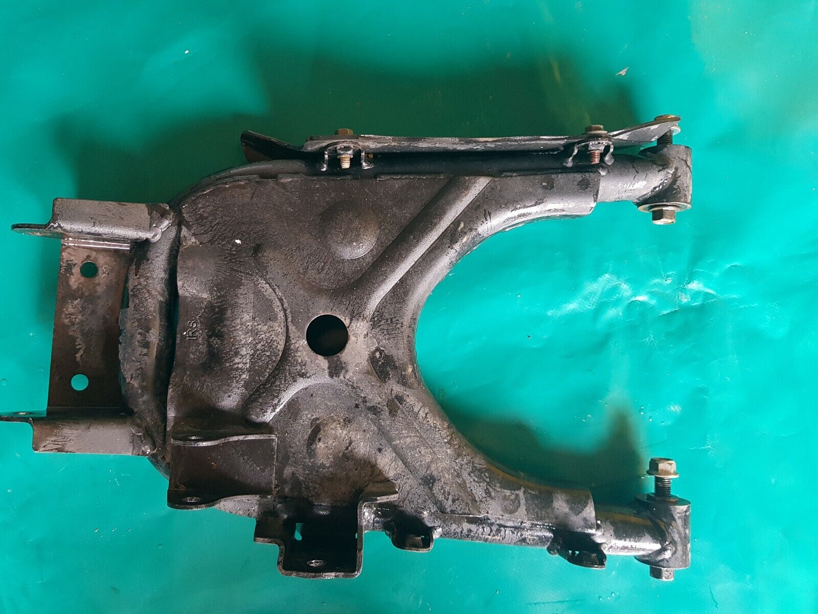 Triangle inférieur arrière droit TGB 550SL 4X4  2009