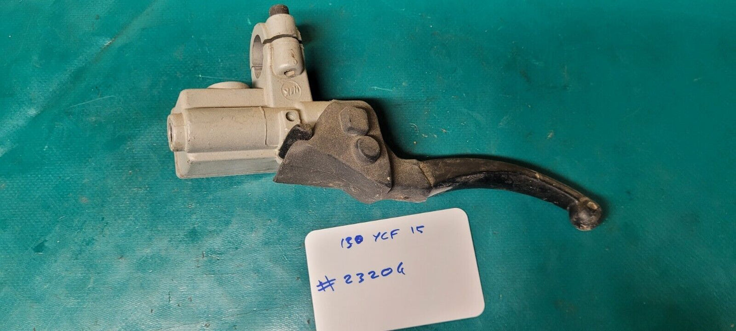 Maître Cylindre De Frein Avant 150 Ycf 2015 (Rf #23204)