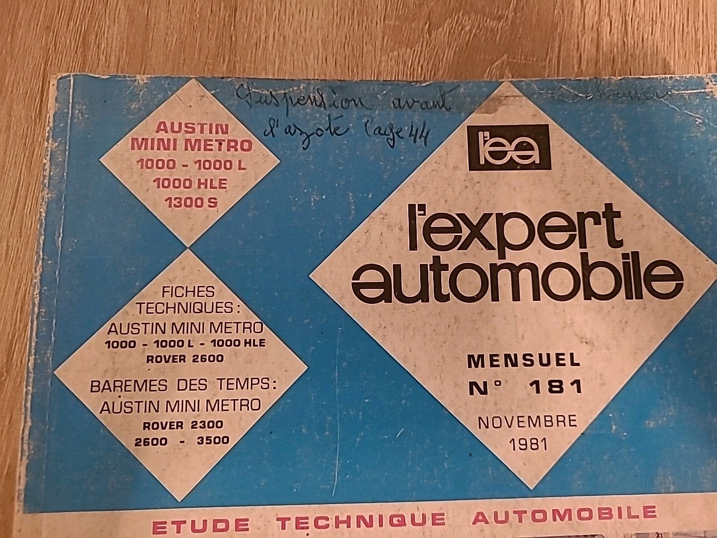 Revue Technique AUSTIN METRO 1000 L 1300S  RTA de 129 pages (Liv19)