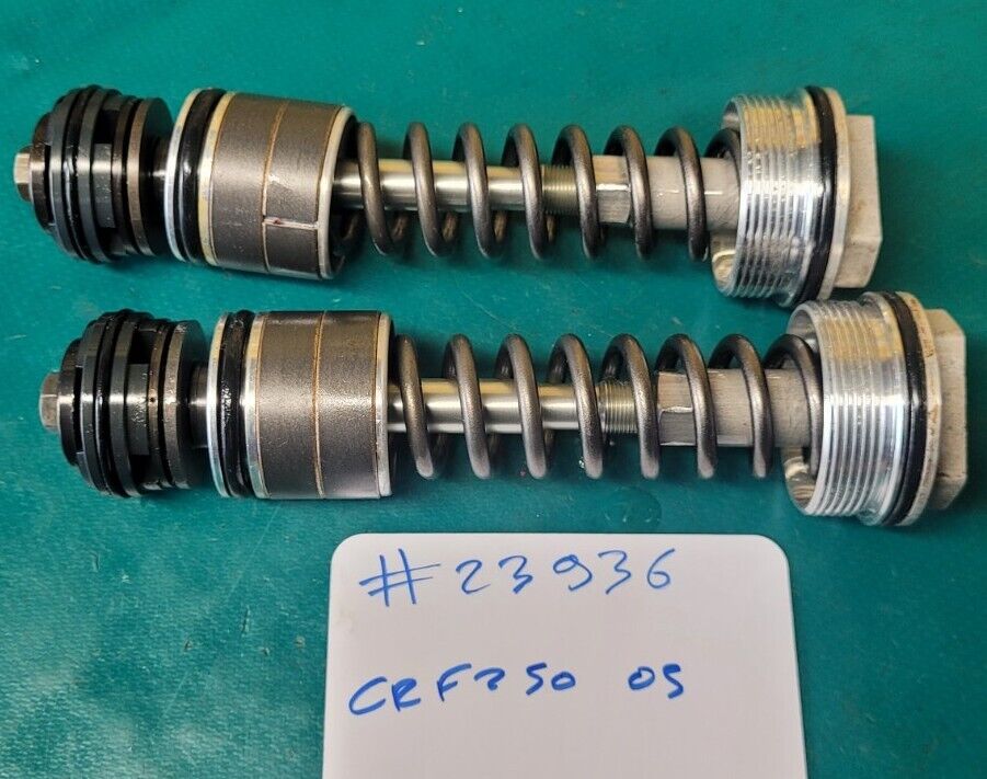 Bouchons De Fourche Avec Ressort Et Système De Réglage SHOWA 250 CRF 2005 #23936