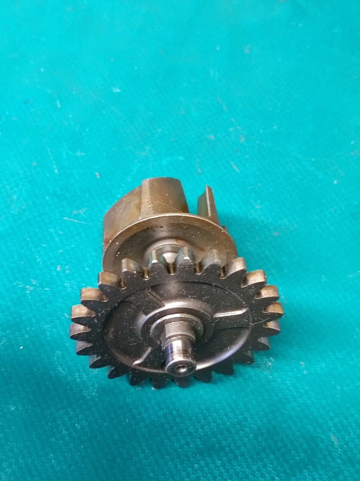 Pompe à eau avec engrenage 450 Suzuki RMZ 2005